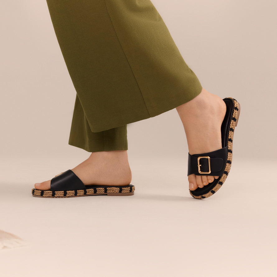 Tamaris 27117 Pantolette schwarz