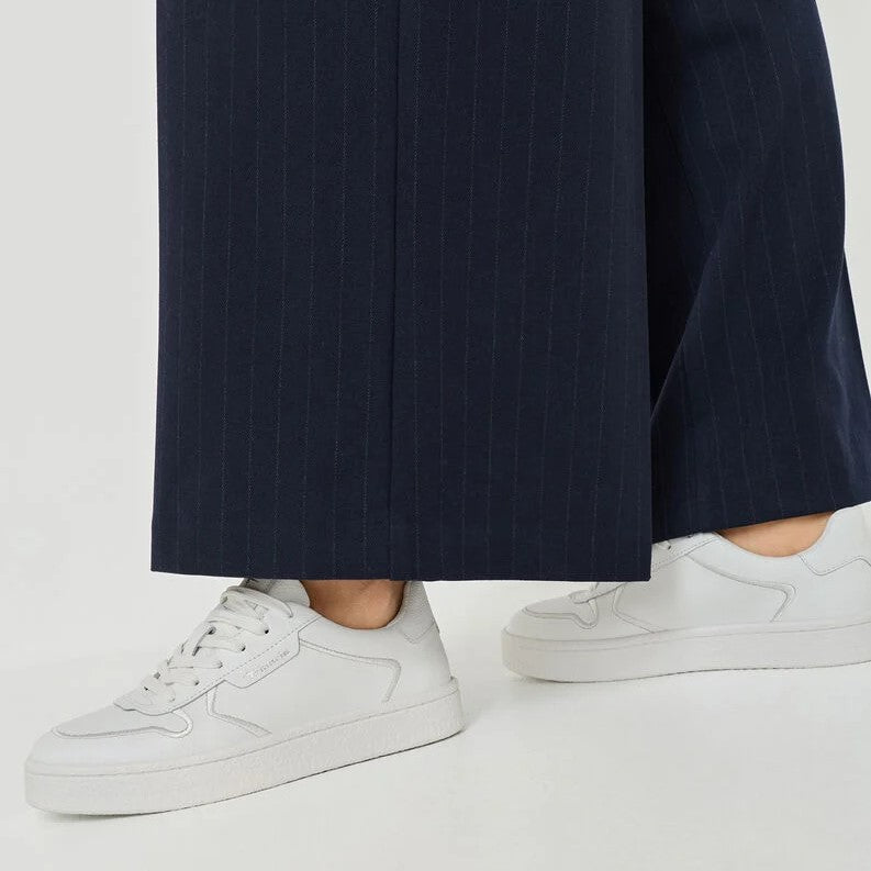 Weiße Schuhe